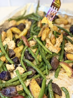 Easy Chicken, Potato & Green Bean Sheet Pan Dinner